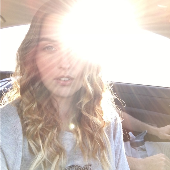 Meet your posher! (✨Posh Ambassador!✨) - Picture 3 of 4